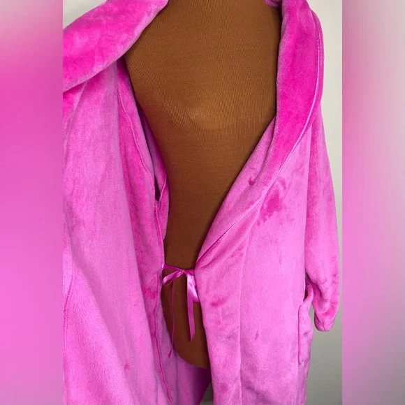 Victoria’s Secret Logo Pink Robe Knee Length Size M/L - Picture 5 of 7
